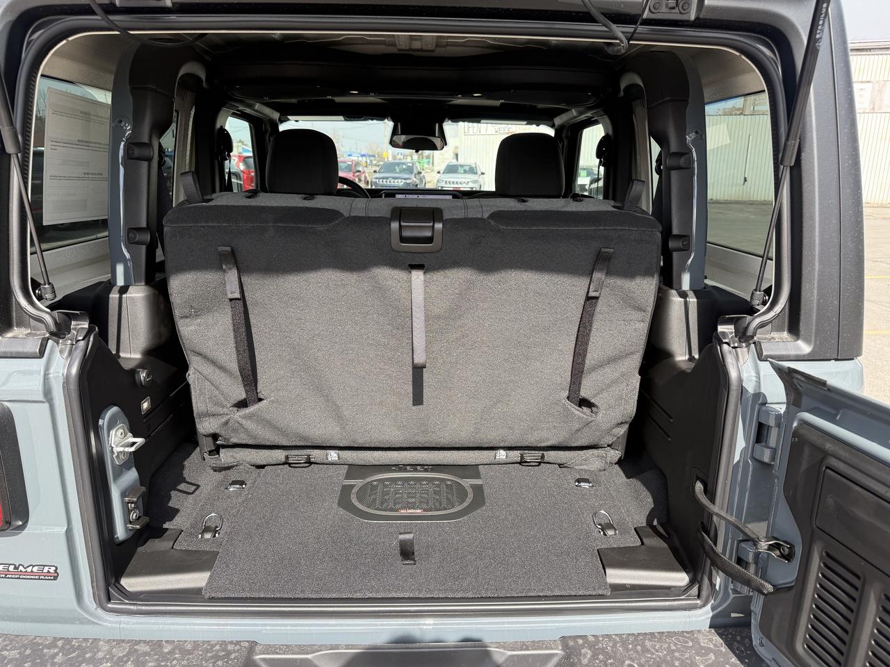 2026 Jeep Wrangler Willys 4X4 - Manual! Photo