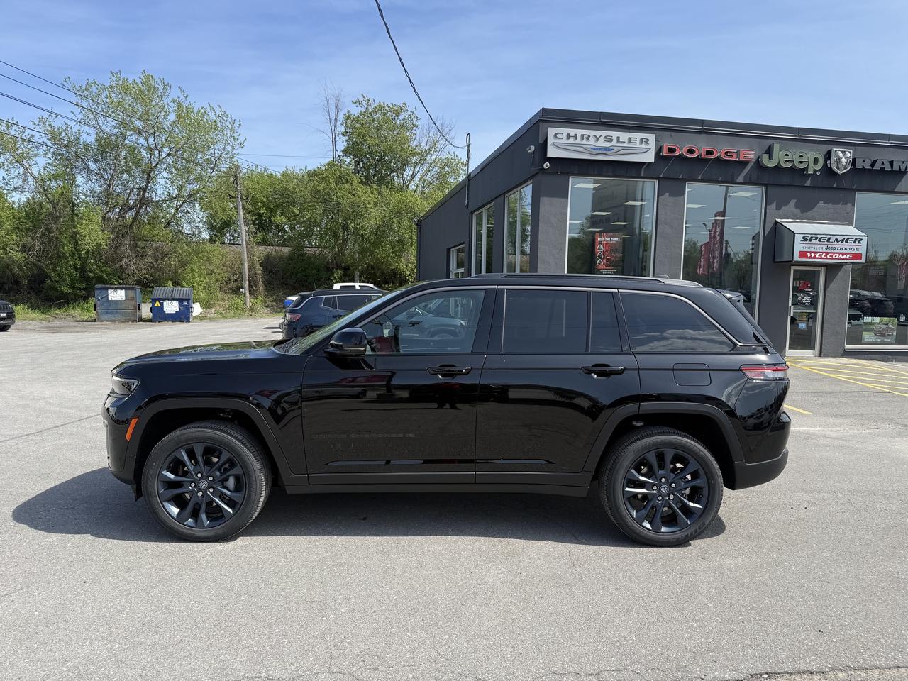 2026 Jeep Grand Cherokee 85th Anniversary Edition 4X4 Photo