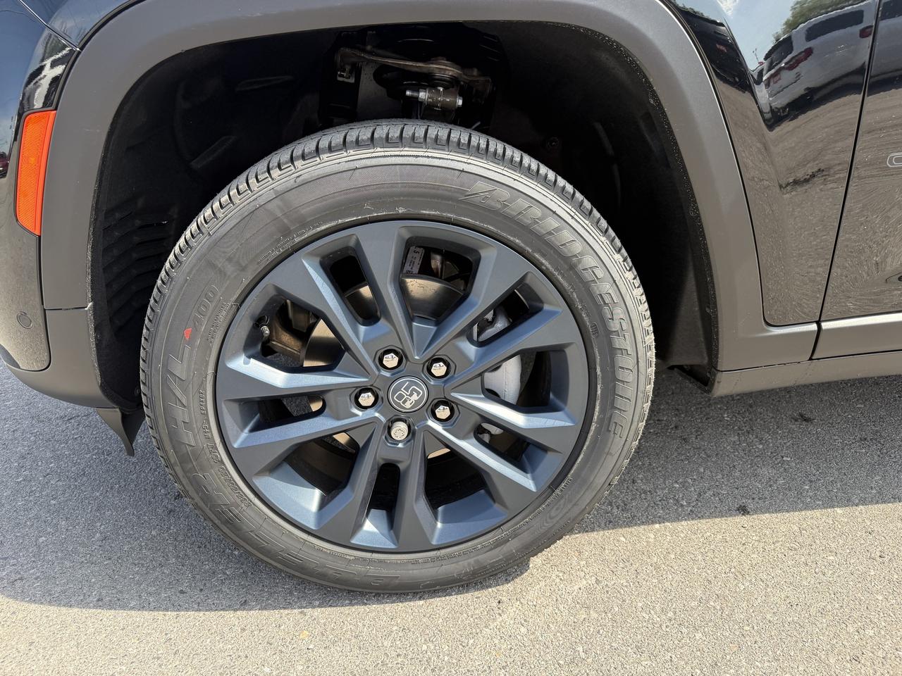 2026 Jeep Grand Cherokee 85th Anniversary Edition 4X4 Photo