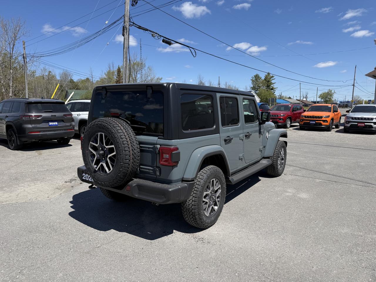 2026 Jeep Wrangler Sahara 4X4 4 Door Photo4