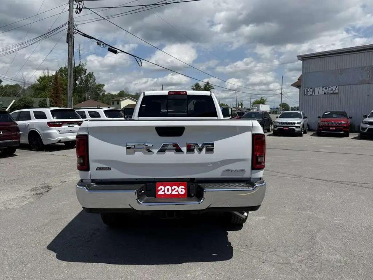 2026 RAM 2500 Tradesman Reg Cab 4X4 Photo