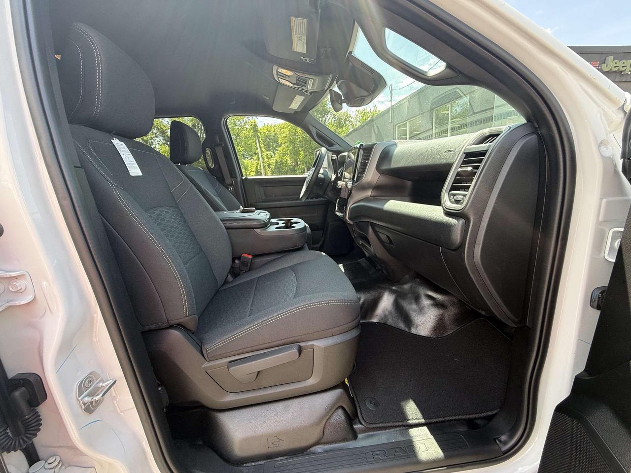 2026 RAM 2500 Tradesman Crew Cab 4x4 Photo