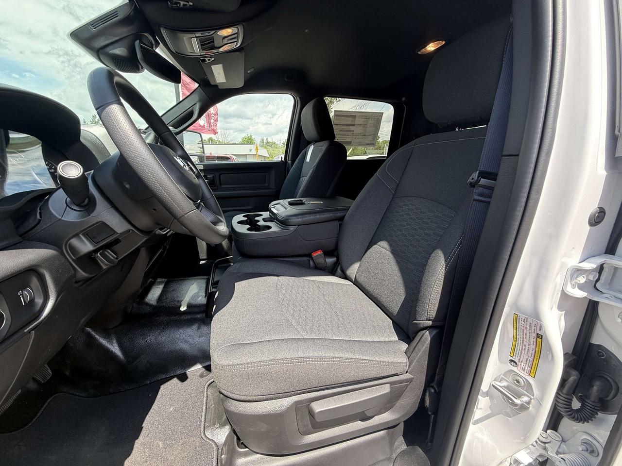 2026 RAM 2500 Tradesman Crew Cab 4x4 Photo
