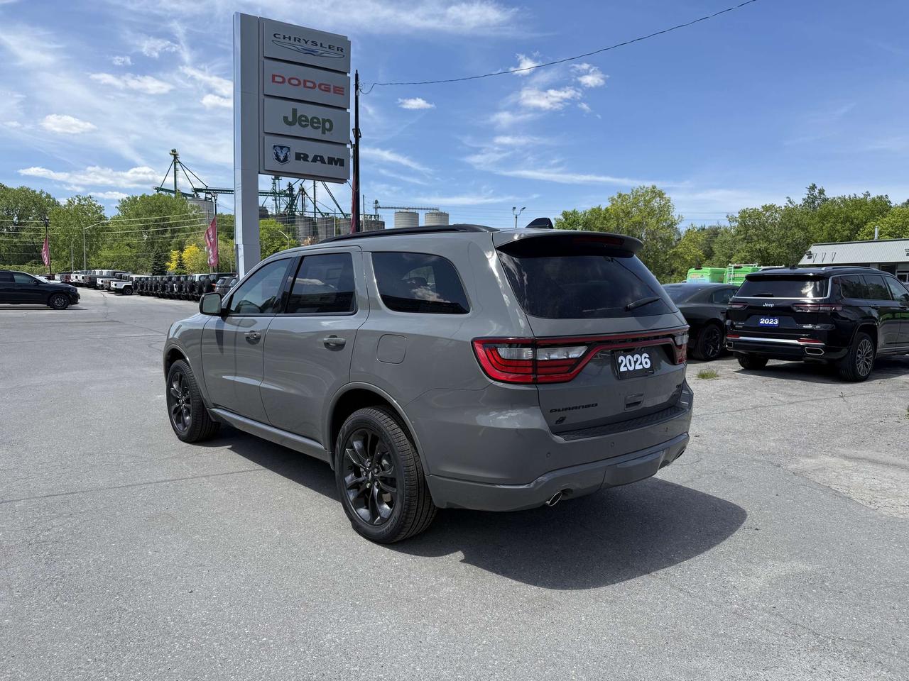 2026 Dodge Durango GT Plus AWD - Harmon Kardon - Blacktop Photo