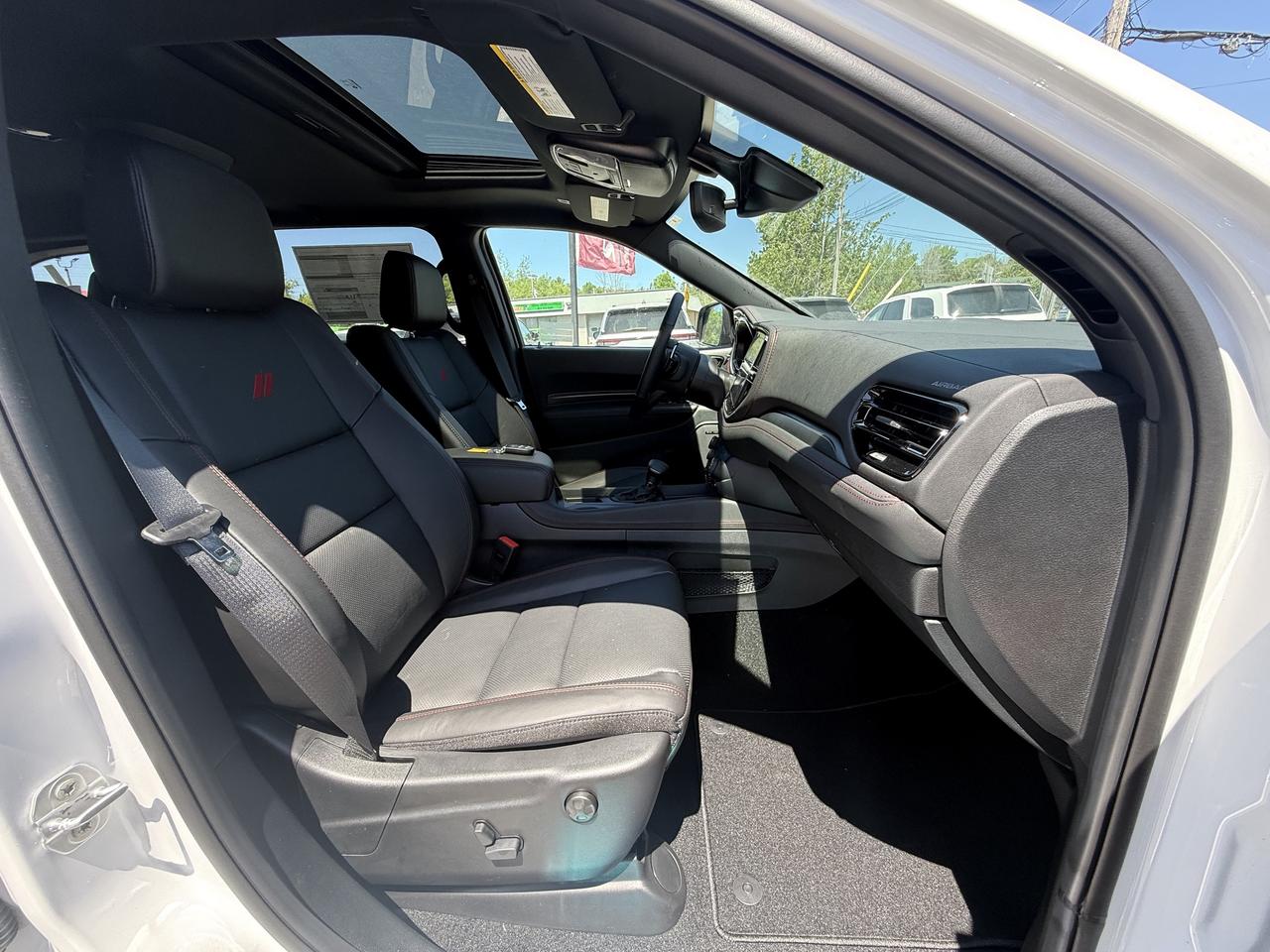 2026 Dodge Durango GT Plus AWD - Harmon Kardon - Blacktop Photo
