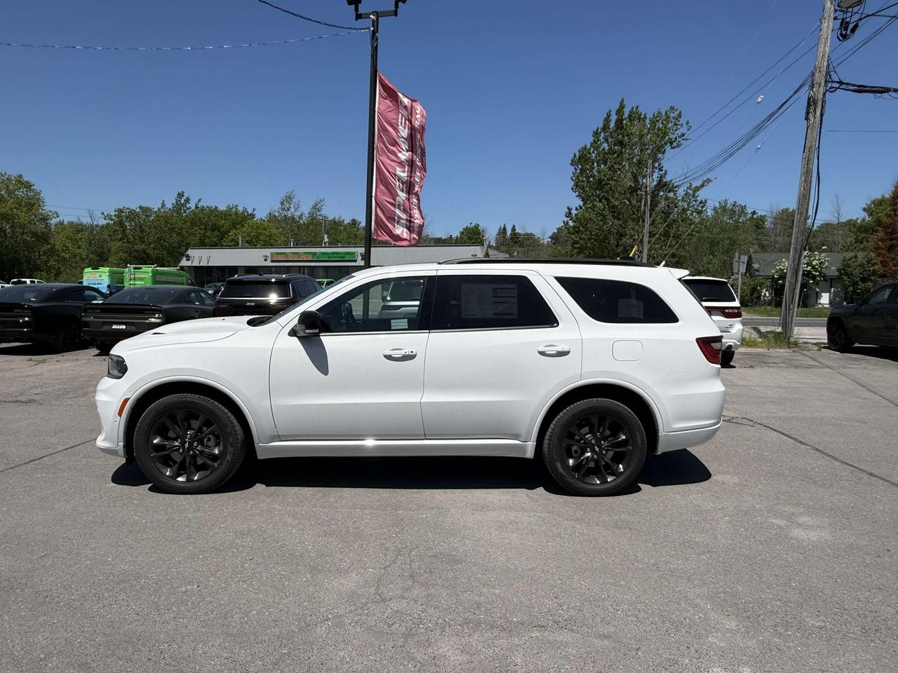 2026 Dodge Durango GT Plus AWD - Harmon Kardon - Blacktop Photo5