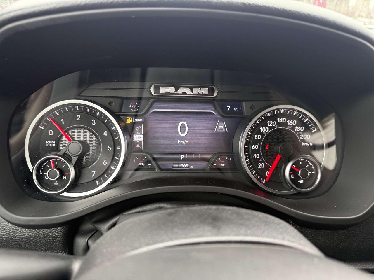 2026 RAM 1500 Black Express 4x4 Quad Cab: As low at $190/wk Photo