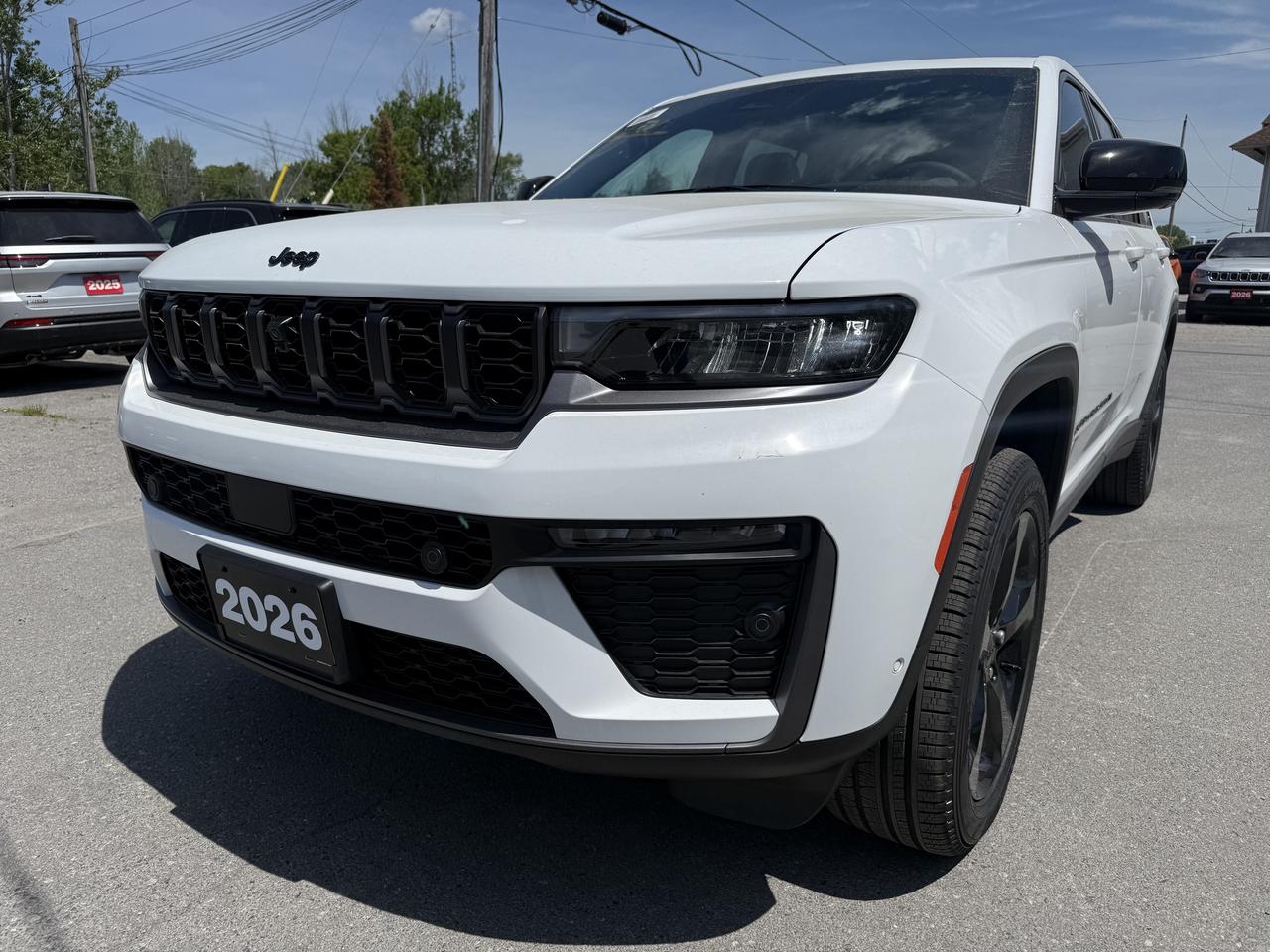 2026 Jeep Grand Cherokee L Limited 4x4 Photo