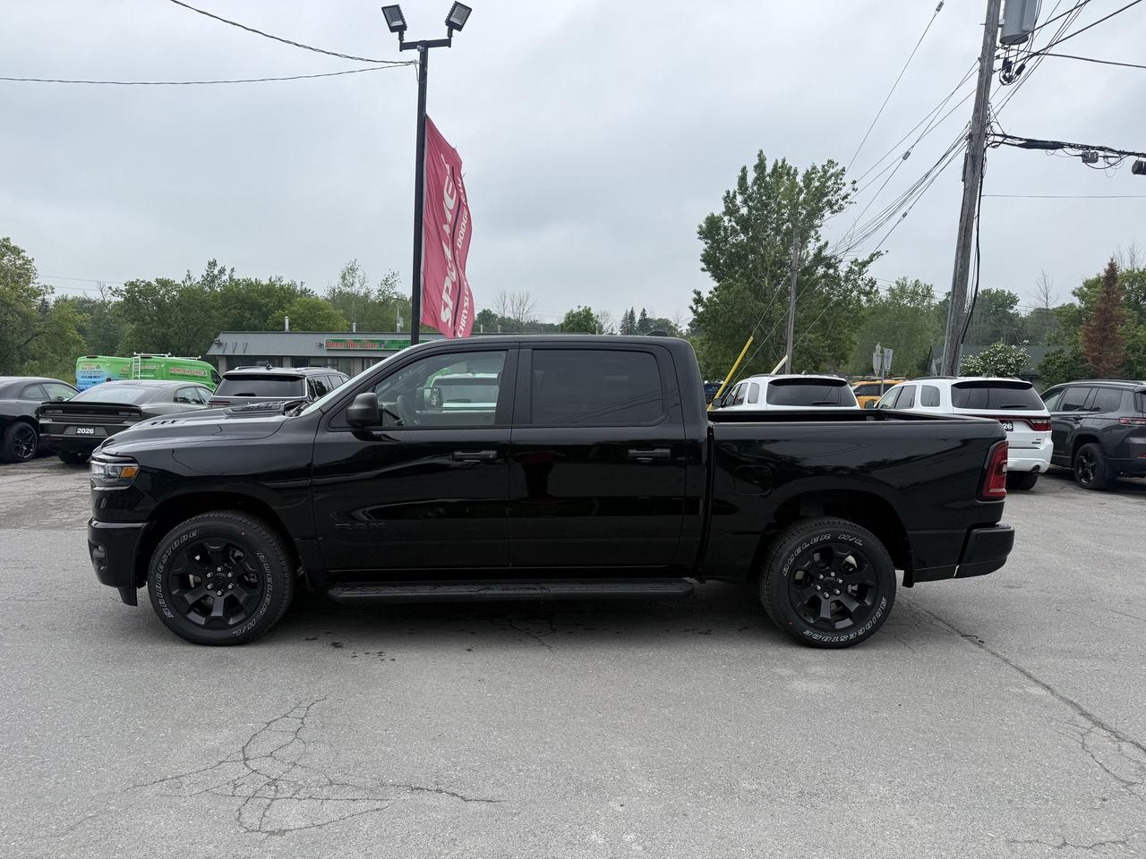 2026 RAM 1500 Black Express Crew Cab 4x4 Photo
