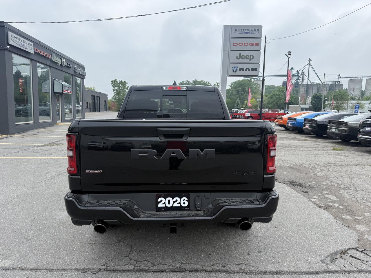2026 RAM 1500 Black Express Crew Cab 4x4 Photo