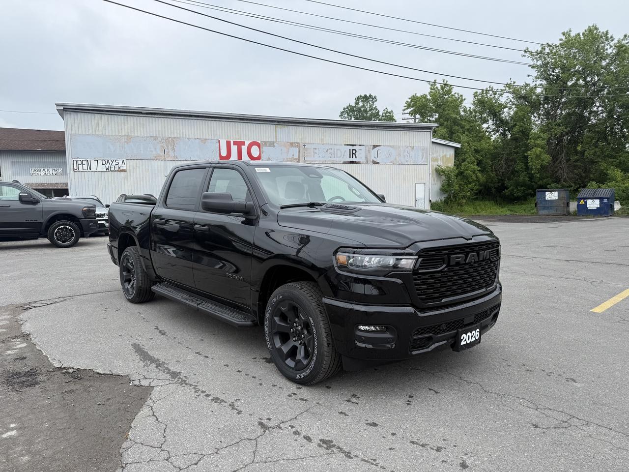 2026 RAM 1500 Black Express Crew Cab 4x4 Photo