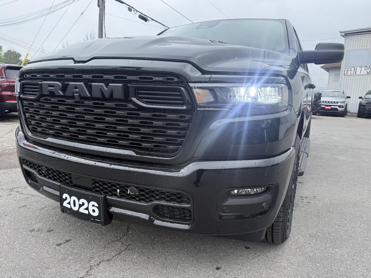 2026 RAM 1500 Black Express Crew Cab 4x4 Photo