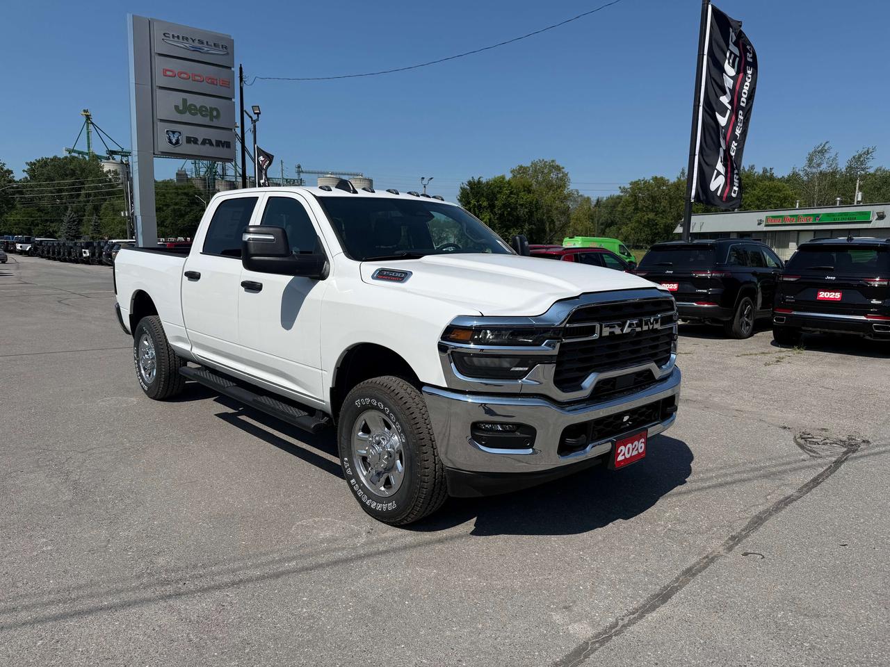 2026 RAM 3500 TRADESMAN CREW CAB 4X4 Photo