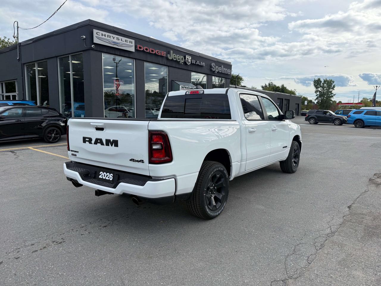 2026 RAM 1500 SPORT crew 4x4 Photo