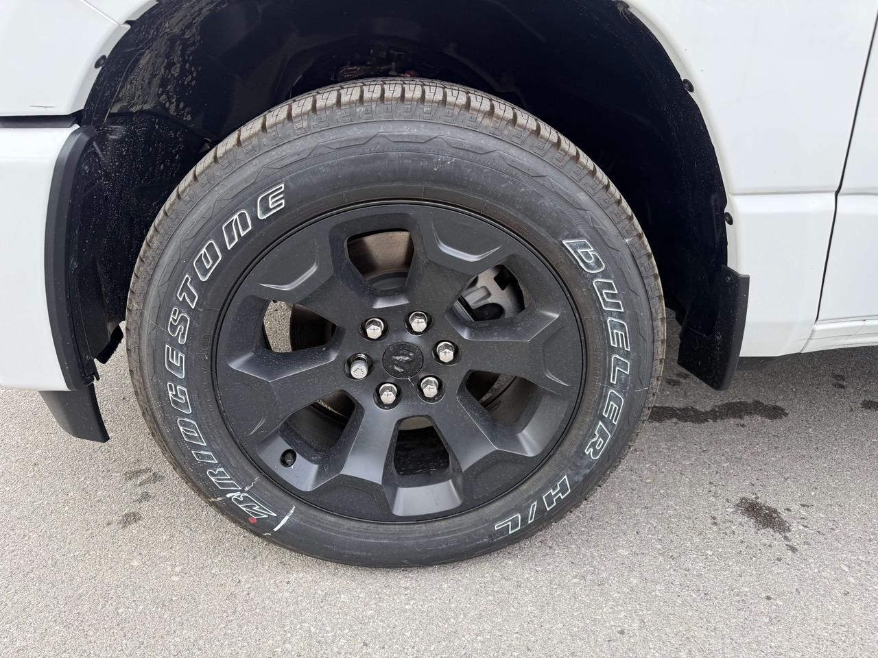 2026 RAM 1500 SPORT crew 4x4 Photo