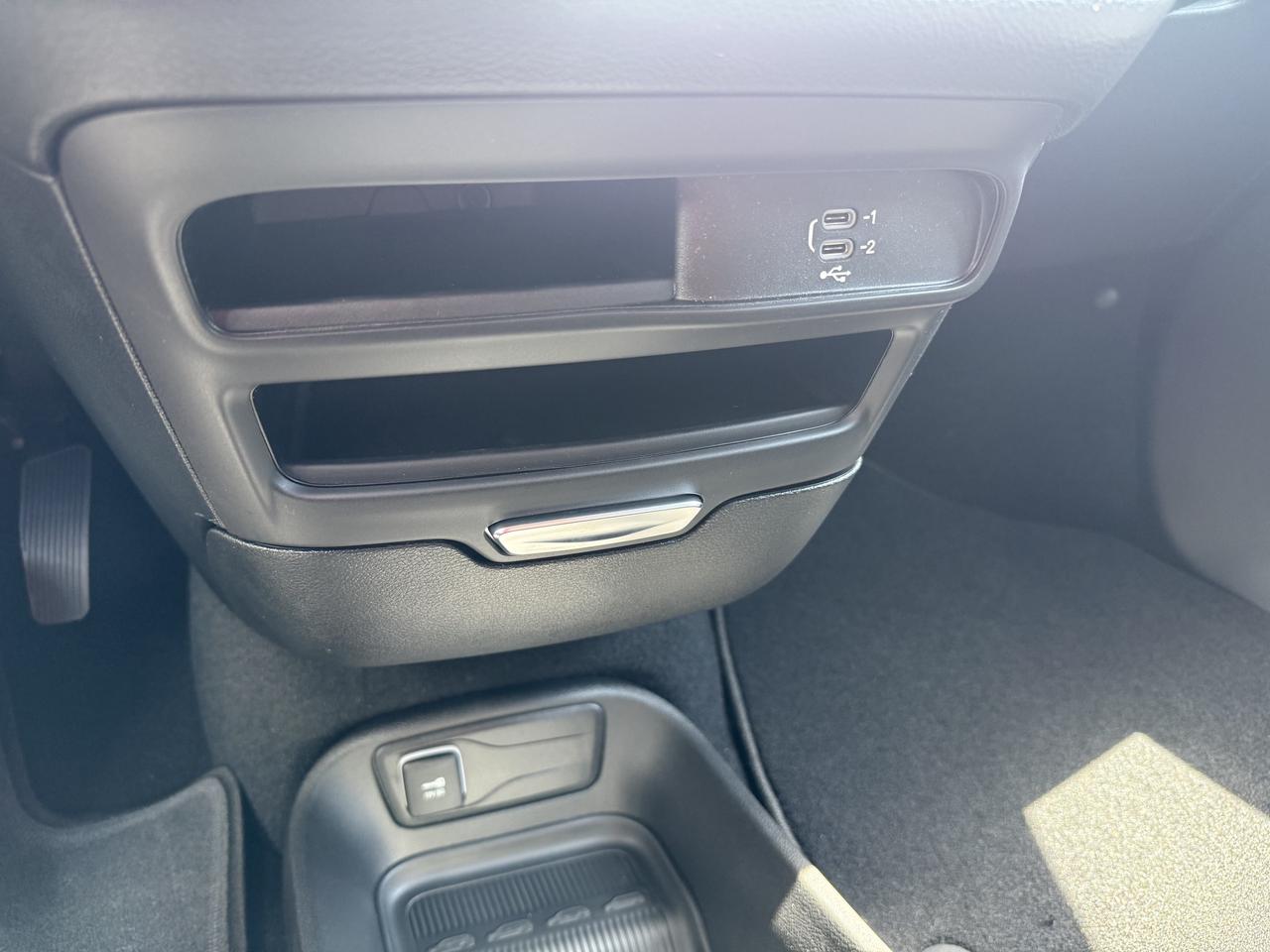 2027 Chrysler Pacifica Select AWD - $173 Weekly Photo