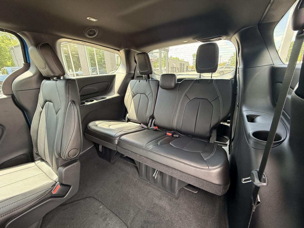 2027 Chrysler Pacifica Select AWD - $173 Weekly Photo