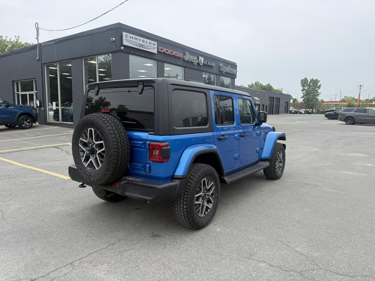 2026 Jeep Wrangler Sahara 4X4 - Mckinley Leather - *$189 weekly Photo4