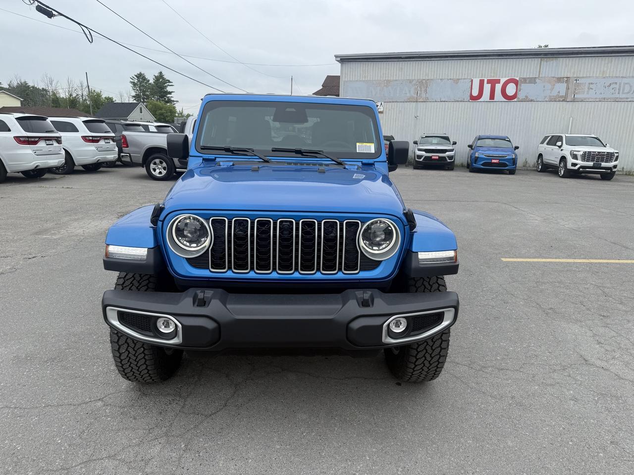 2026 Jeep Wrangler Sahara 4X4 - Mckinley Leather - *$189 weekly Photo