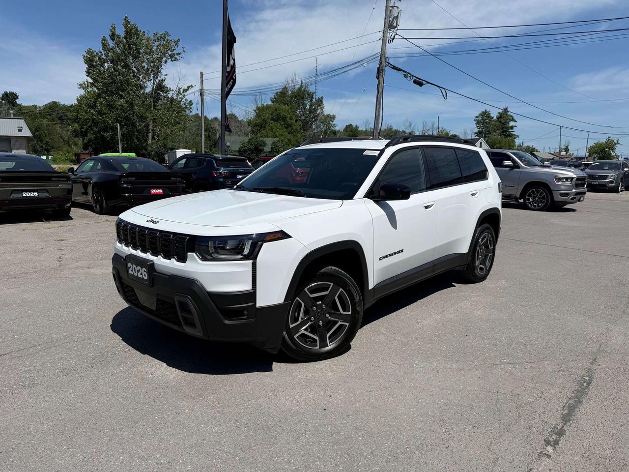 2026 JEEP CHEROKEE LAREDO 4X4.  1.6L HYBRID TURBO ENGINE WITH AN EVT TRANSMISSION.  12.3" SCREEN WITH APPLE CARPLAY OR ANDROID AUTO, HEATED SEATS & STEERING WHEEL, REMOTE START, POWER DRIVER SEAT, PEDESTRIAN/CYCLIST EMERGENCY BRAKING, ACTIVE LANE MANAGEMENT SYSTEM, ADAPTIVE CRUISE CONTROL, BLIND SPOT MONITOR WITH REAR CROSS PATH DETECTION, FORWARD COLLISION WARNING PLUS, REAR PARK ASSIST, INTERSECTION COLLISION ASSIST, DUAL ZONE CLIMATE CONTROL, AUTO HIGH BEAM CONTROL, WINDSHIELD WIPER DE-ICER, & MORE!  ONLY HST EXTRA. *ADVERTISED FINANCE PAYMENT IS PRE-TAX OVER 96 MONTHS WEEKLY AT 5.29%, WITH $0 DOWN, OAC.