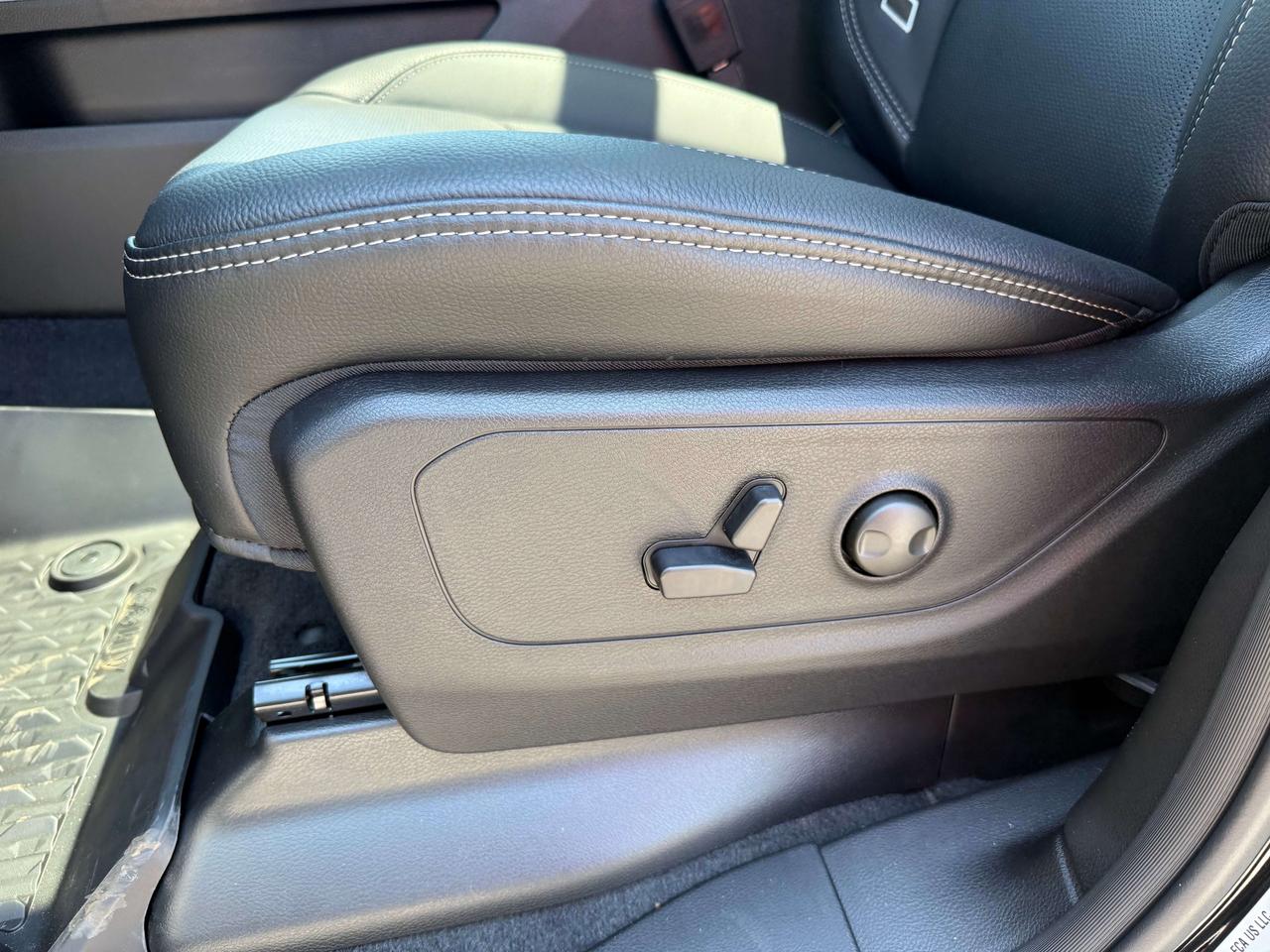 2026 RAM 1500 Rebel Crew Cab 4X4 - Mid Month Price Drop! Photo