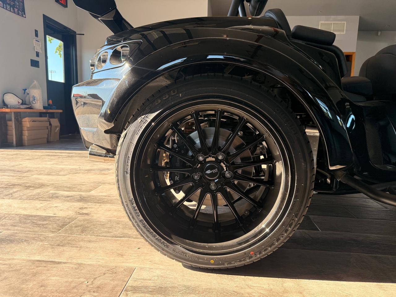 2026 Rewaco PUR3 GT Touring Photo