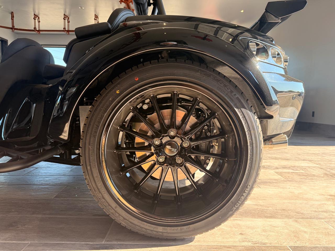 2026 Rewaco PUR3 GT Touring Photo
