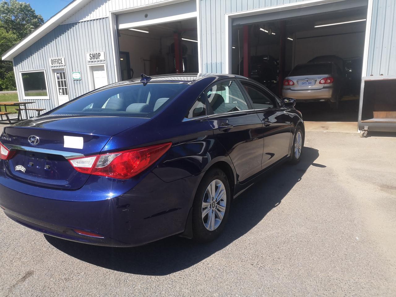 2012 Hyundai Sonata GLS Photo