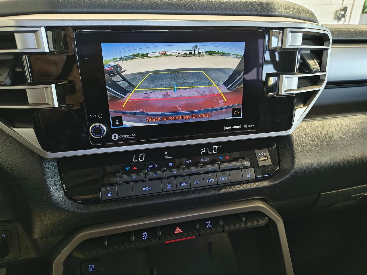 2024 Toyota Tundra TRD OFF ROAD Photo0