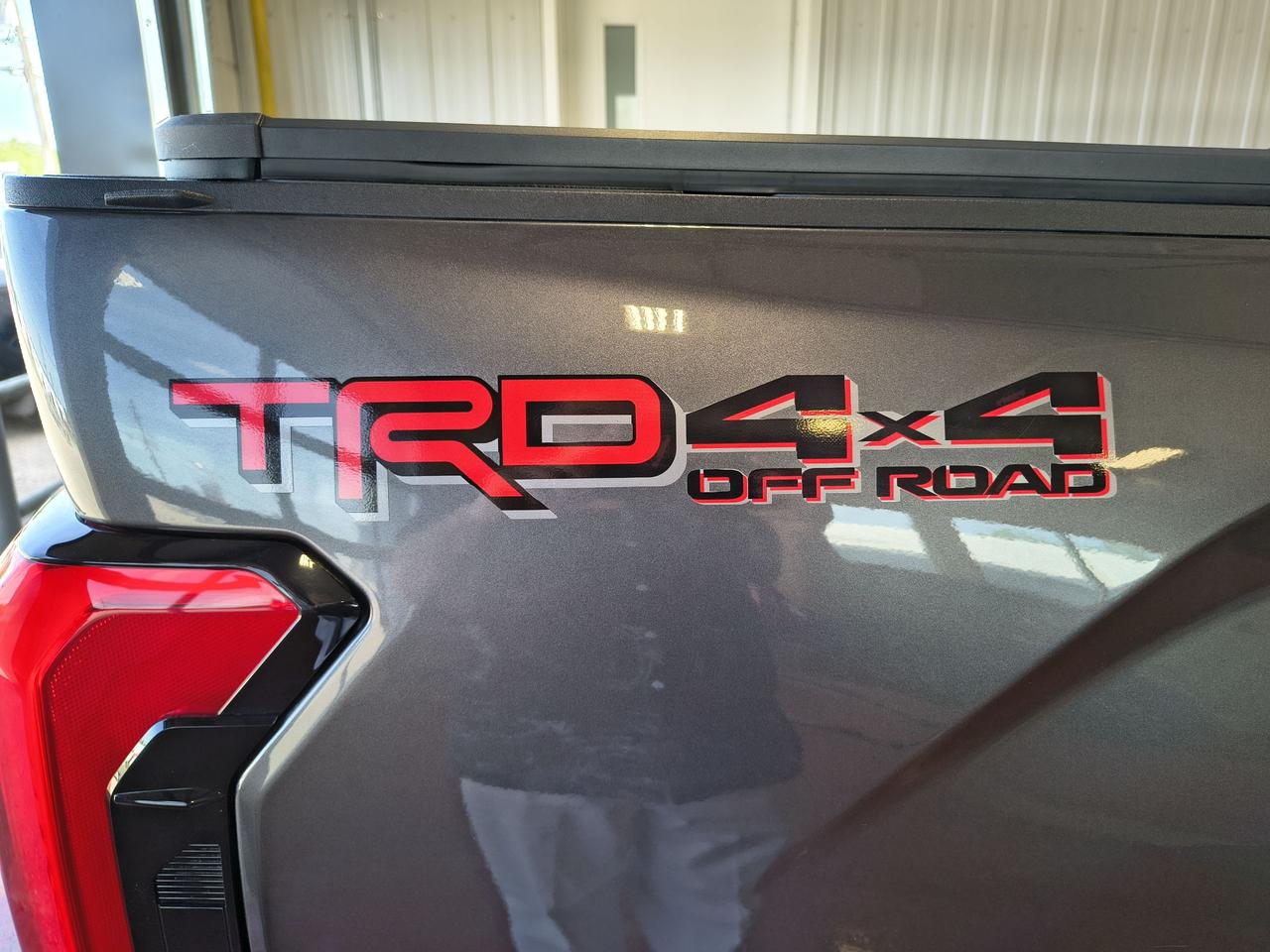 2024 Toyota Tundra TRD OFF ROAD Photo0