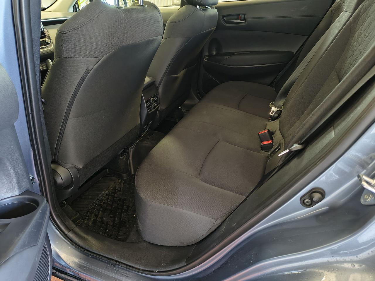 2025 Toyota Corolla Cross LE Photo0