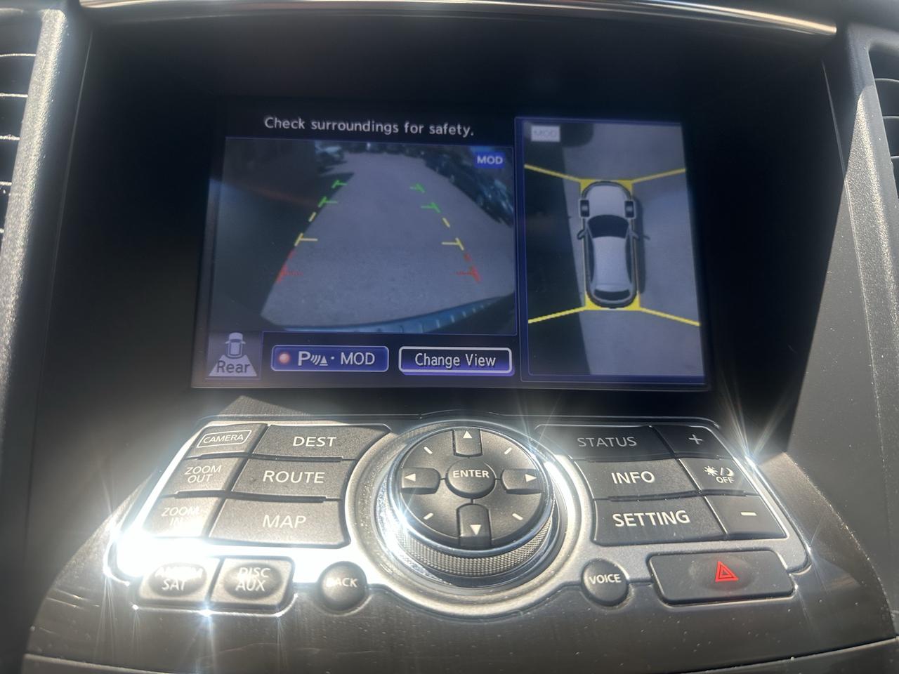 2015 Infiniti QX70 Sport Photo
