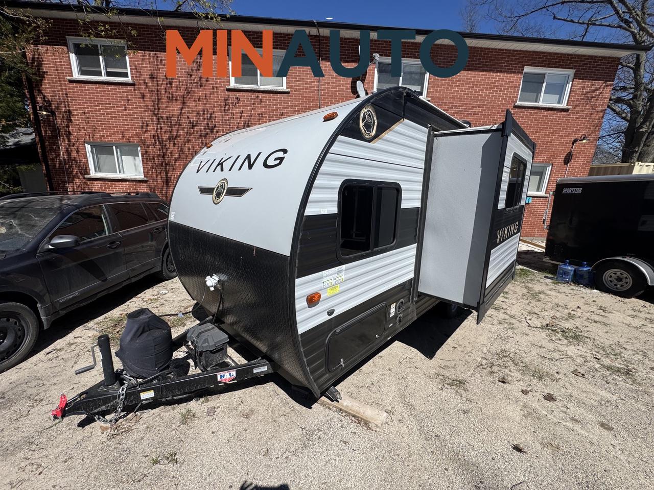 2022 Coachmen VIKING Towable RV Trailer Viking-Ultra Lite 17BHS - Photo #1