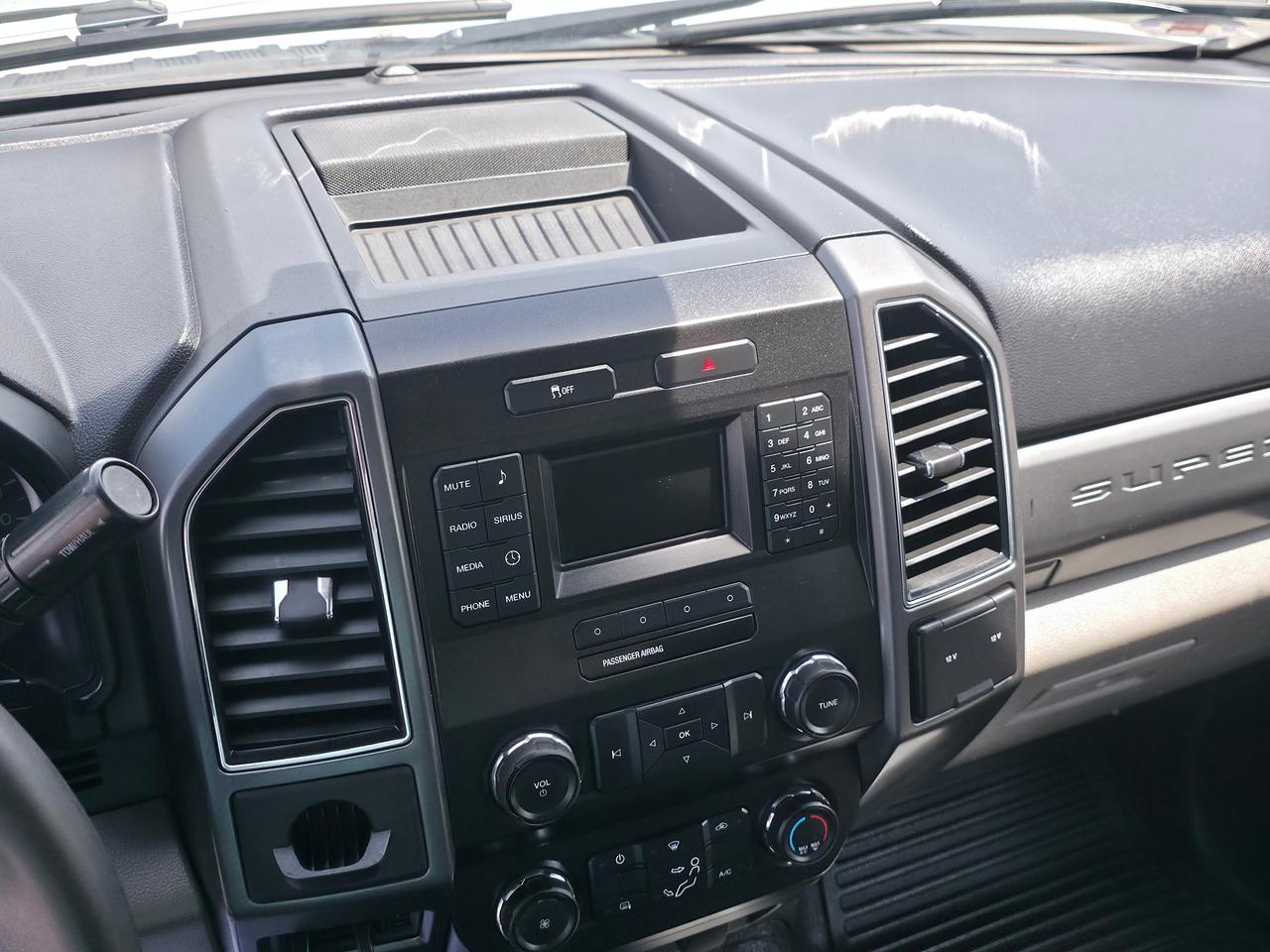 2019 Ford SUPER DUTY F-350 DRW XL *KNAPHEIDE CLASSIC II SERVICE BODY* Photo