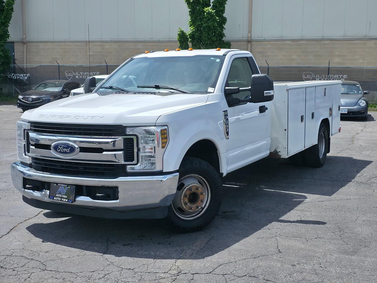 2019 Ford SUPER DUTY F-350 DRW XL *CONTRACTOR BOX* *AS-IS* - Photo #1