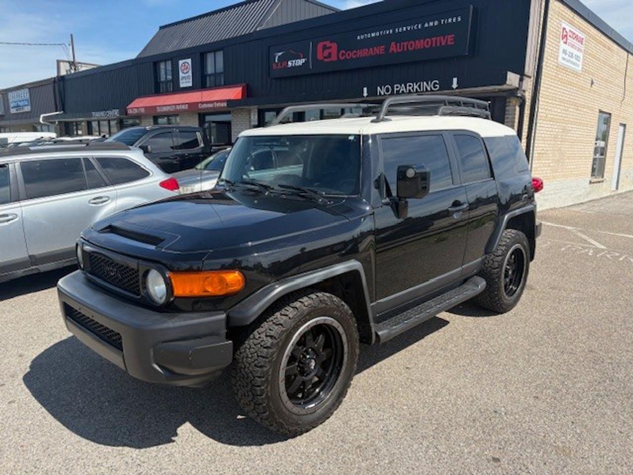 2008 Toyota FJ Cruiser Base (A5) 4dr All-wheel Drive Photo