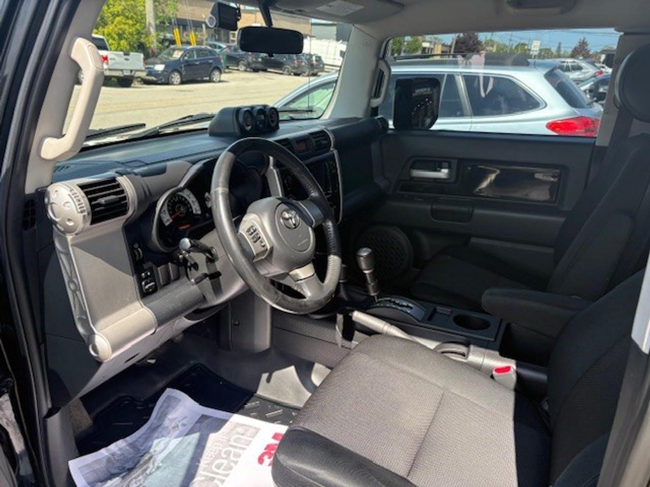 2008 Toyota FJ Cruiser Base (A5) 4dr All-wheel Drive Photo