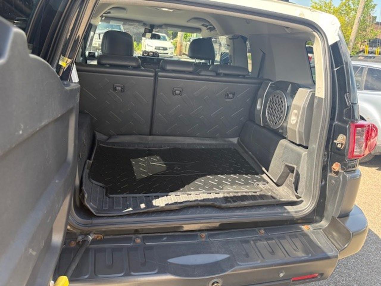 2008 Toyota FJ Cruiser Base (A5) 4dr All-wheel Drive Photo