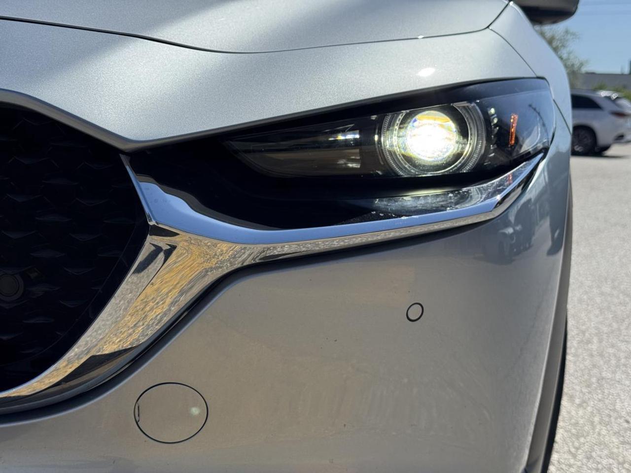 2023 Mazda CX-30 GT AWD/ EXTENDED WARRANTY/ 3.95% RATE/ MUST SEE Photo