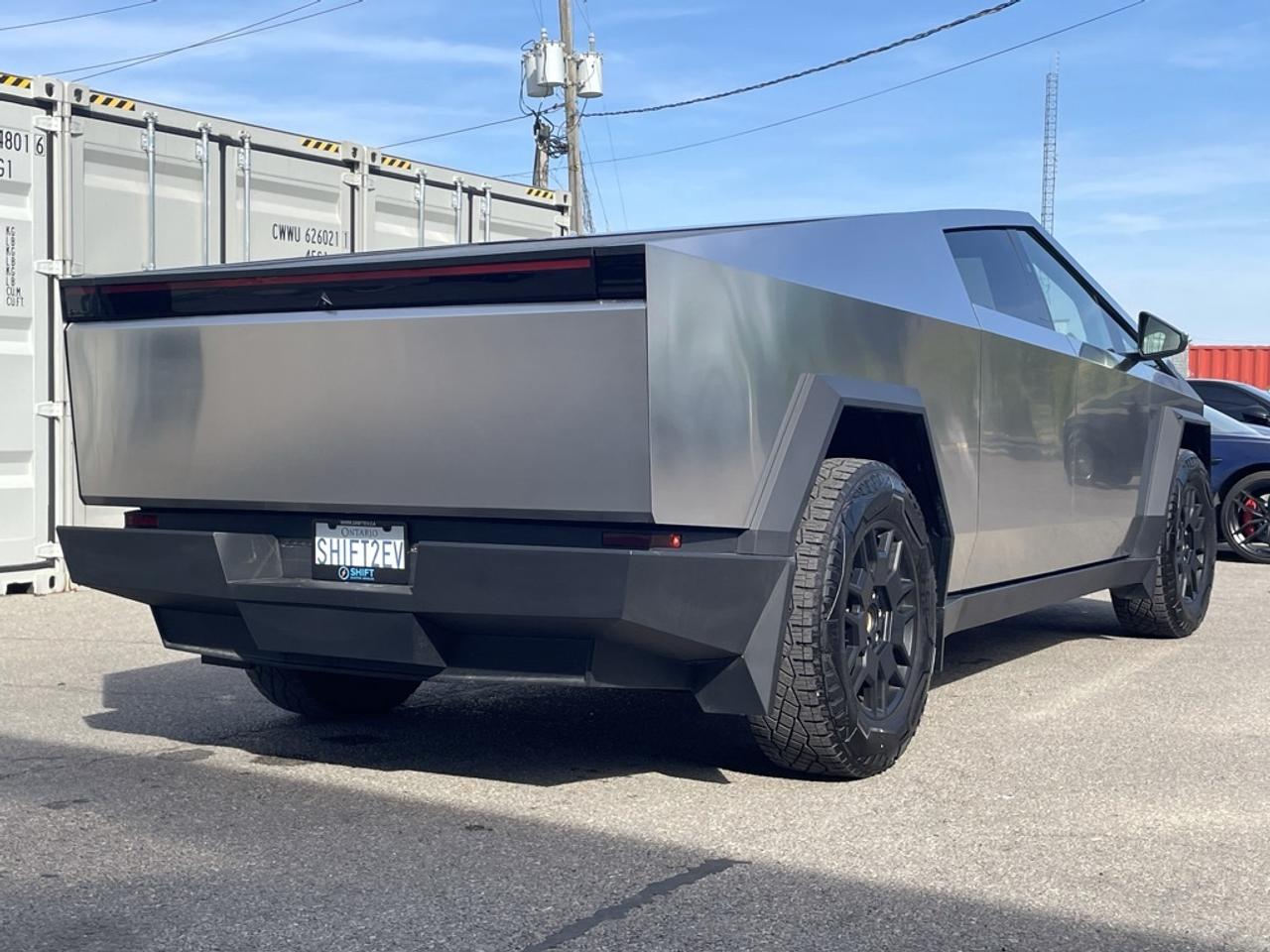 2024 Tesla Cybertruck AWD FOUNDATION SERIES   1 Owner   Clean! Photo