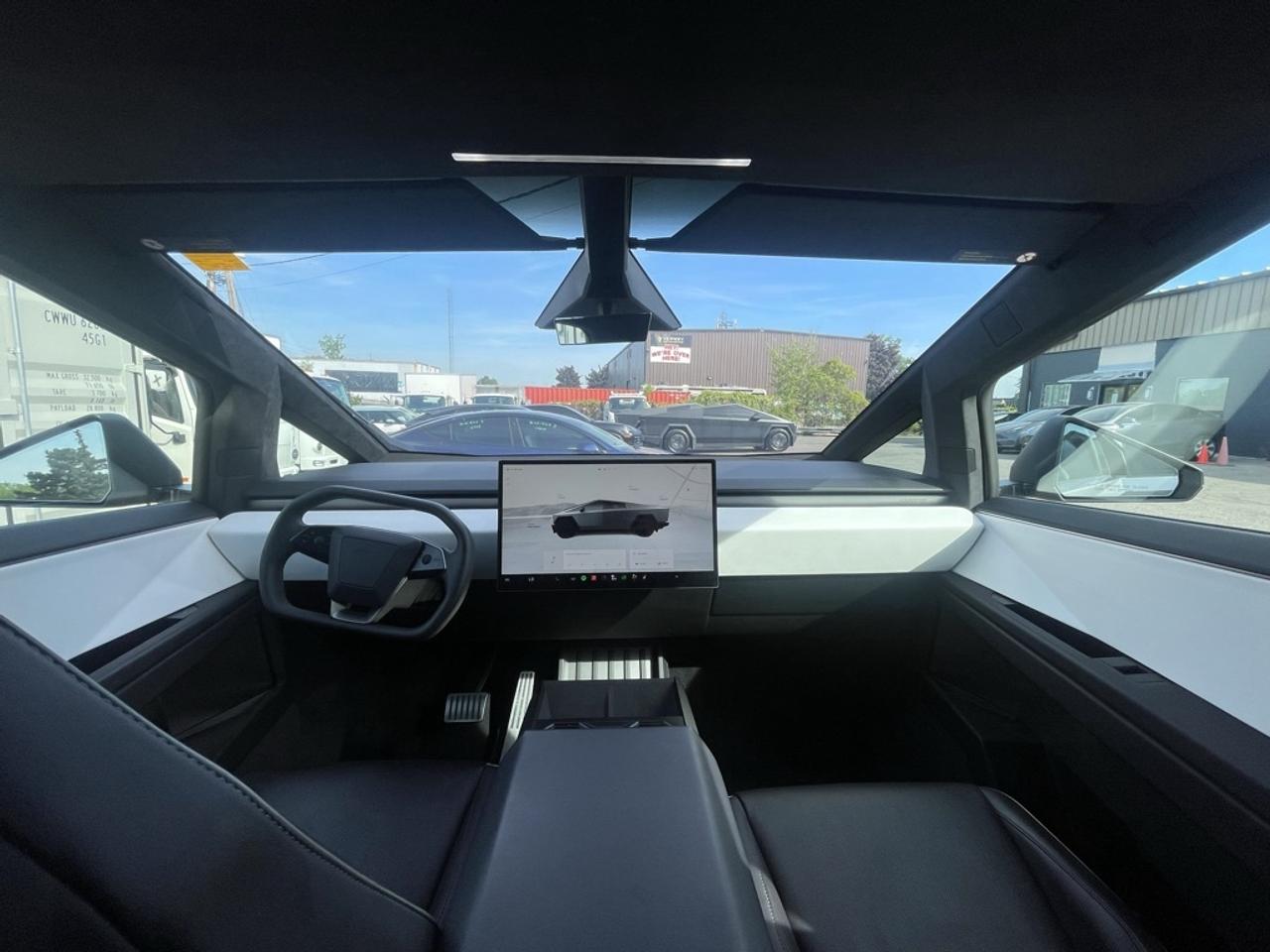 2024 Tesla Cybertruck AWD FOUNDATION SERIES   1 Owner   Clean! Photo