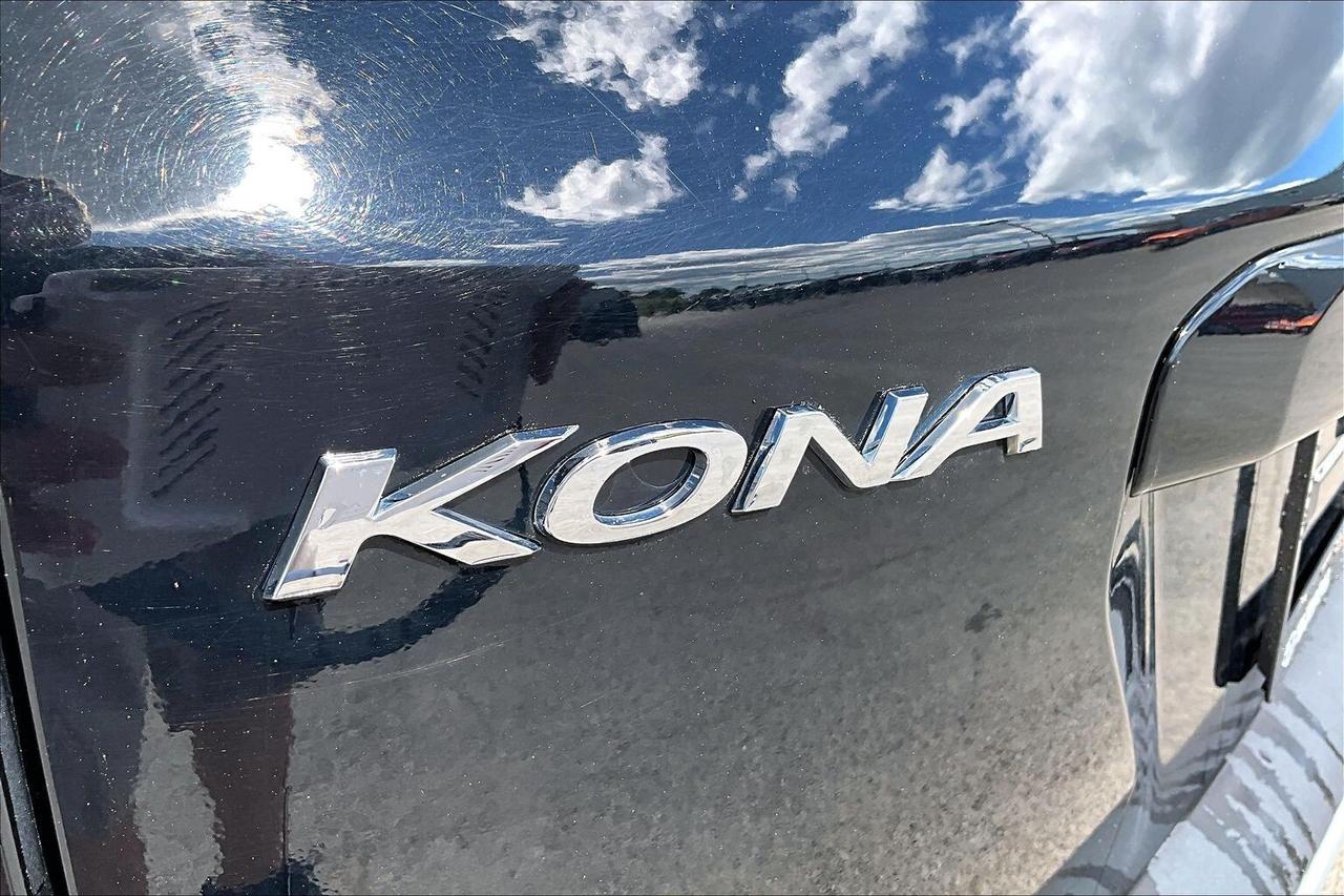 2023 Hyundai KONA PREFERRED AWD   ACCIDENT FREE   HEATED SEATS/STEER Photo