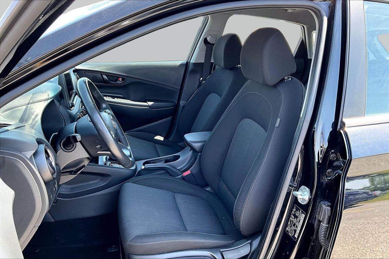 2023 Hyundai KONA PREFERRED AWD   ACCIDENT FREE   HEATED SEATS/STEER Photo