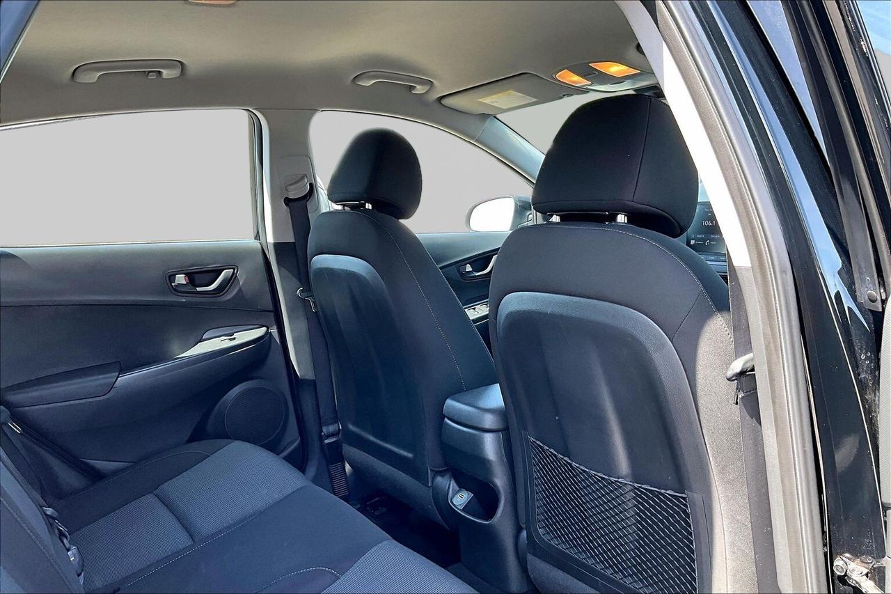 2023 Hyundai KONA PREFERRED AWD   ACCIDENT FREE   HEATED SEATS/STEER Photo