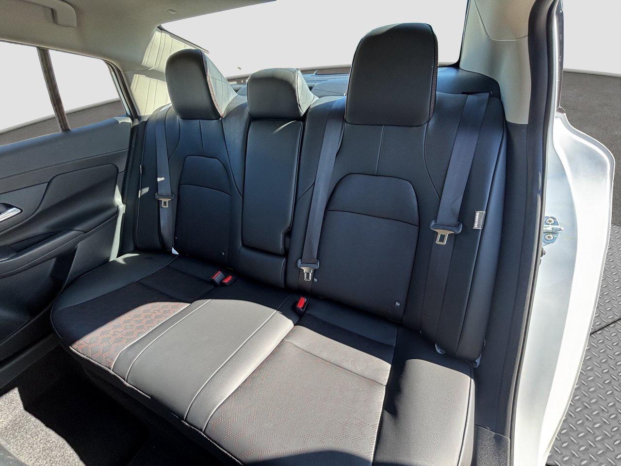 2026 Nissan Sentra SR Premium Photo