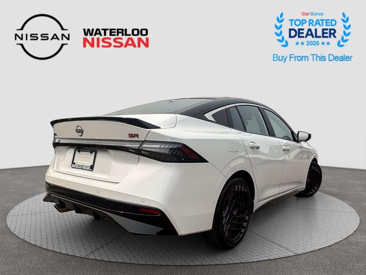 2026 Nissan Sentra SR Premium Photo4