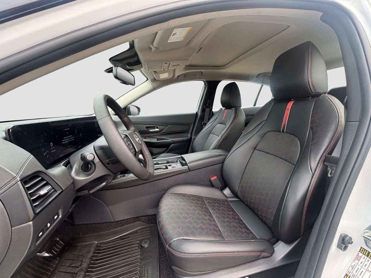 2026 Nissan Sentra SR Premium Photo