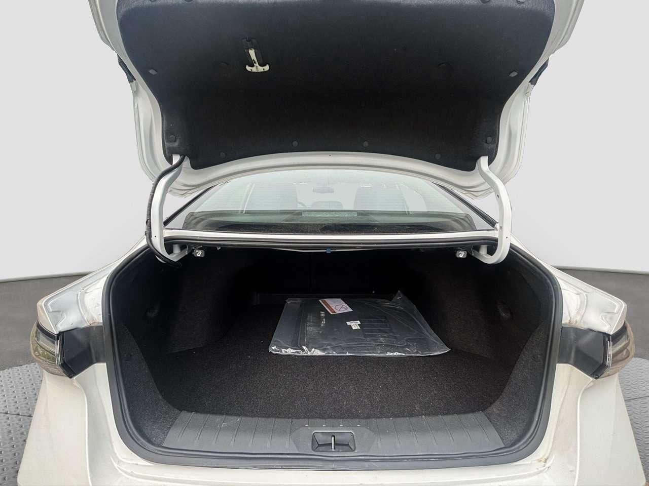 2026 Nissan Sentra SR Premium DEMO SALE Photo