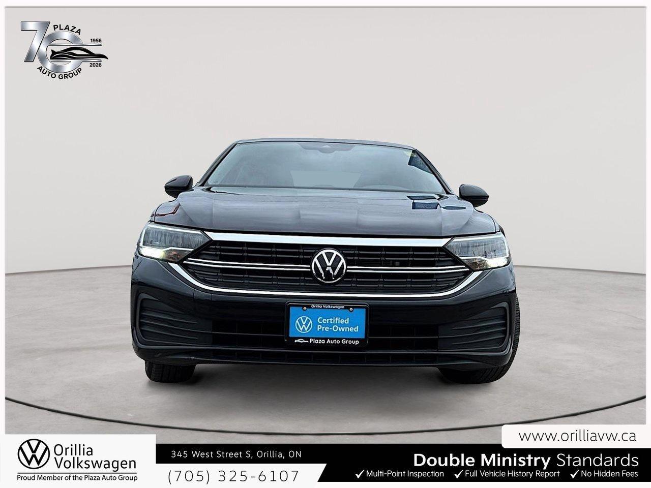 2024 Volkswagen Jetta Comfortline Tinted windows   Clear Hood Protection Photo