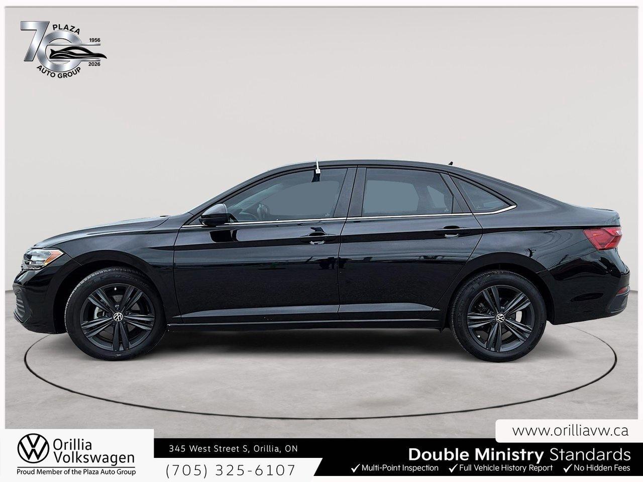 2024 Volkswagen Jetta Comfortline Tinted windows   Clear Hood Protection Photo2
